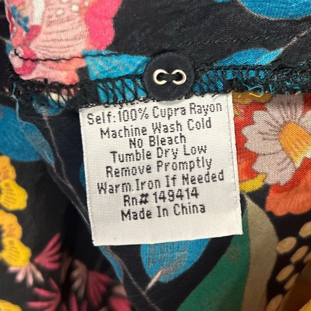 Johnny Was Poppy Floral Button Blouse Long Sleeve Whip Stitch Detail Size Small